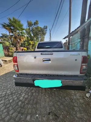 Toyota Hilux 2013