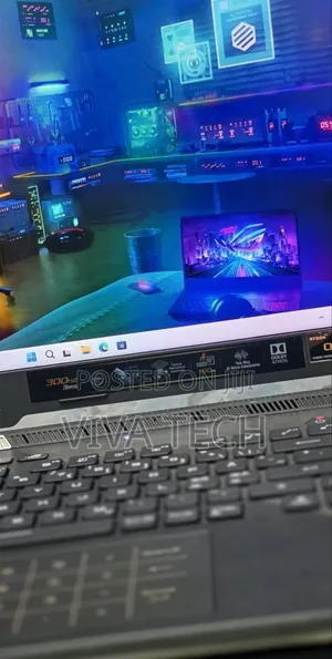 New Laptop Asus ROG Strix G15 32GB AMD Ryzen 9 SSD 1T