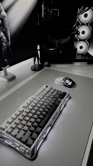 [PRE-ORDER] GravaStar Mercury K1 Gradient White Mechanical Keyboard