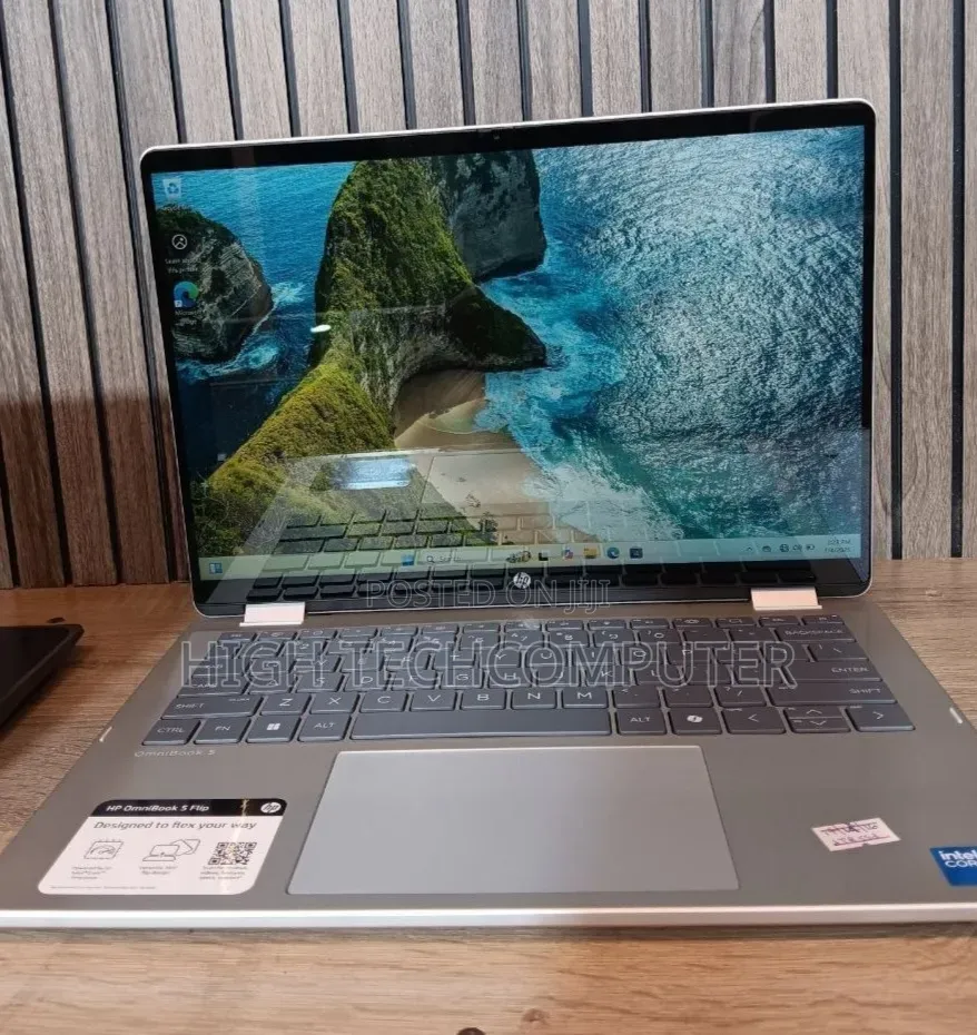 New Laptop HP OmniBook 5 14" 16GB Intel Core Ultra 7 SSD 512GB