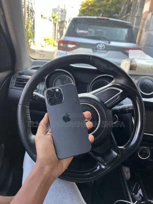New Apple iPhone 16 Pro Max 256 GB Black