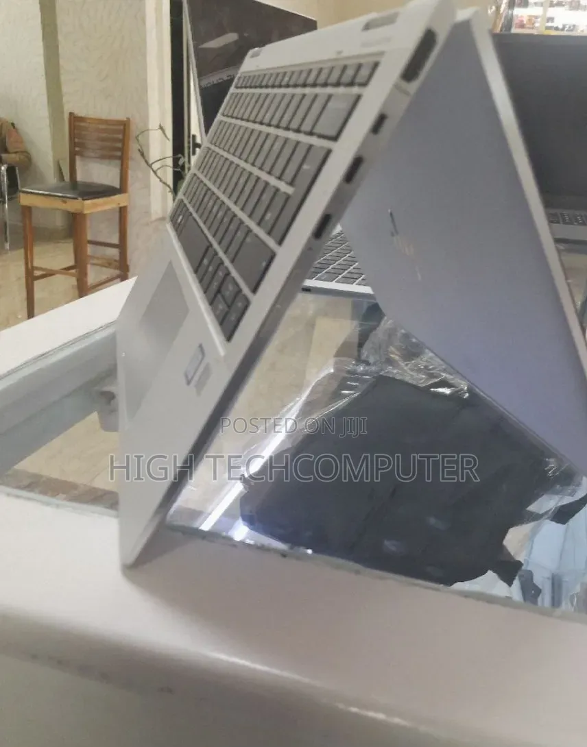 New Laptop HP EliteBook 1030 16GB Intel Core i7 SSD 512GB