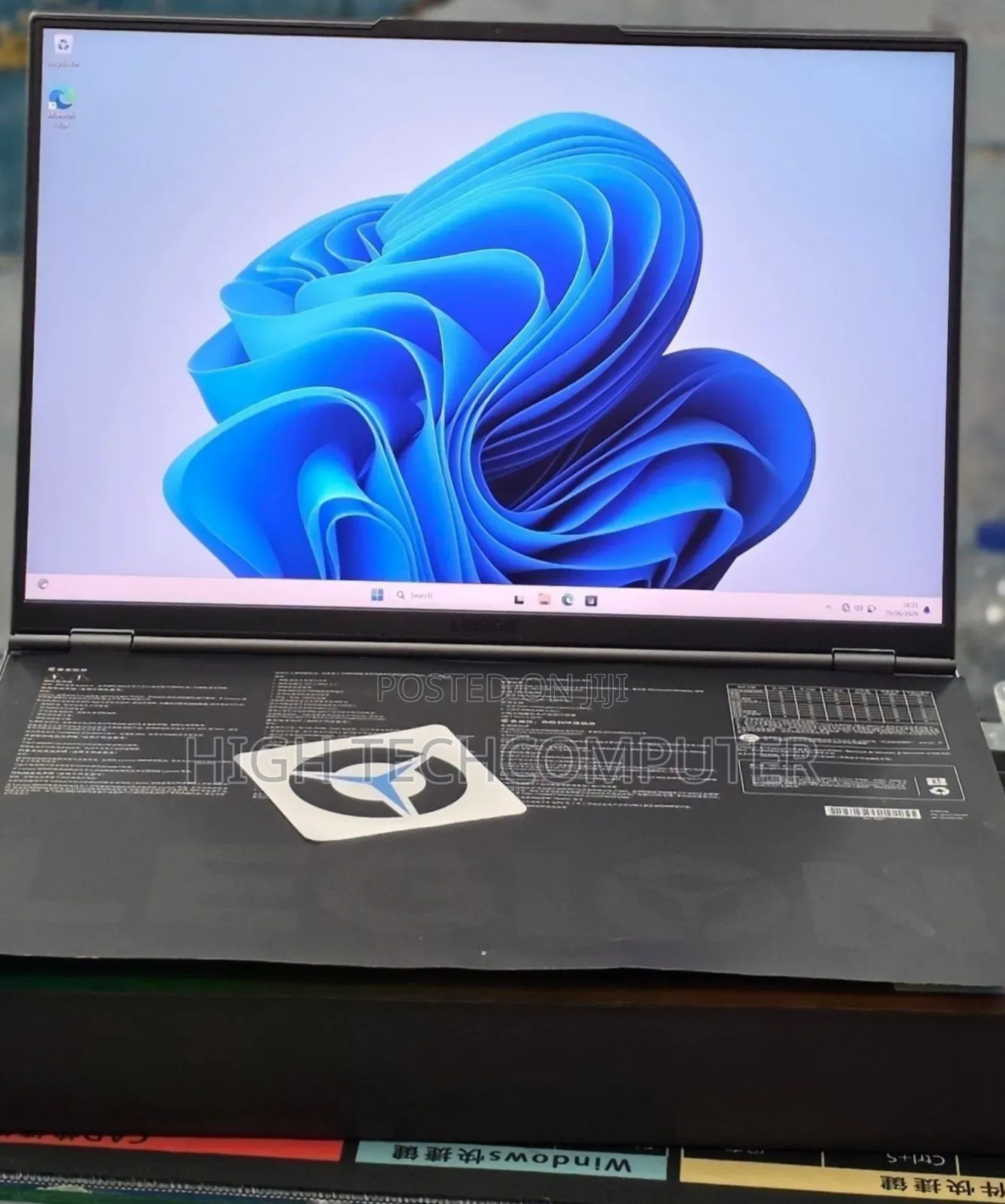 New Laptop Lenovo 32GB AMD Ryzen 9 SSD 1T
