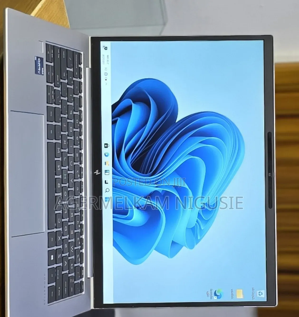 New Laptop HP EliteBook 840 G10 16GB Intel Core i7 SSD 512GB