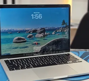 New Laptop Apple MacBook Pro 2022 M2 8GB Apple M2 SSD 256GB