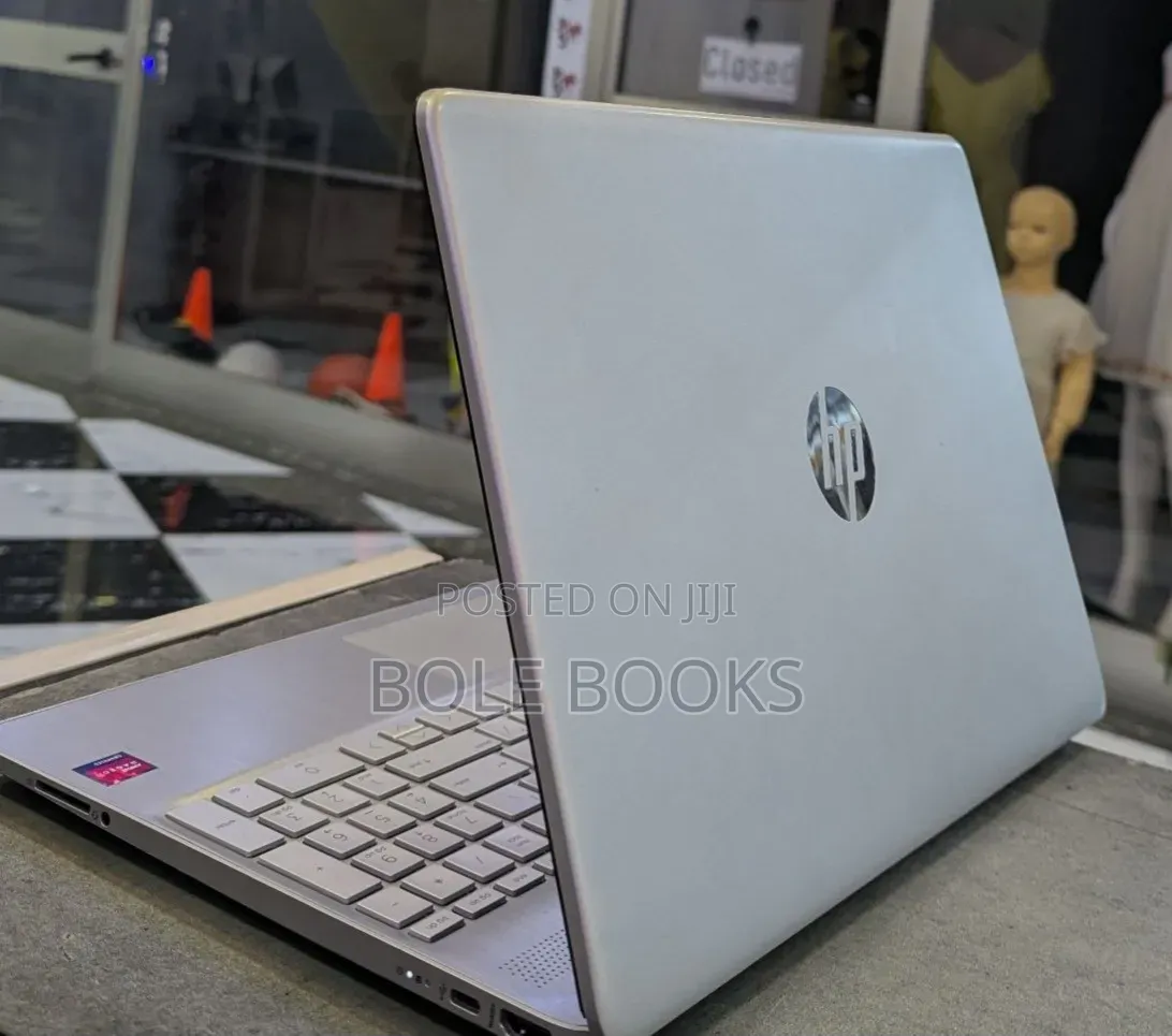 Laptop HP Stream Notebook 8GB AMD Ryzen 3 SSD 256GB