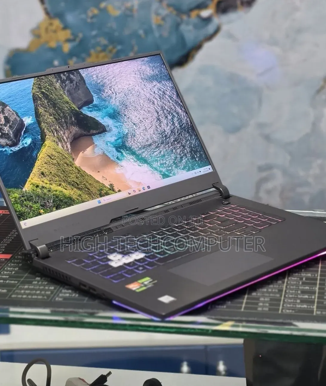 New Laptop Asus G703GX-XS71 16GB AMD Ryzen 9 SSD 1T