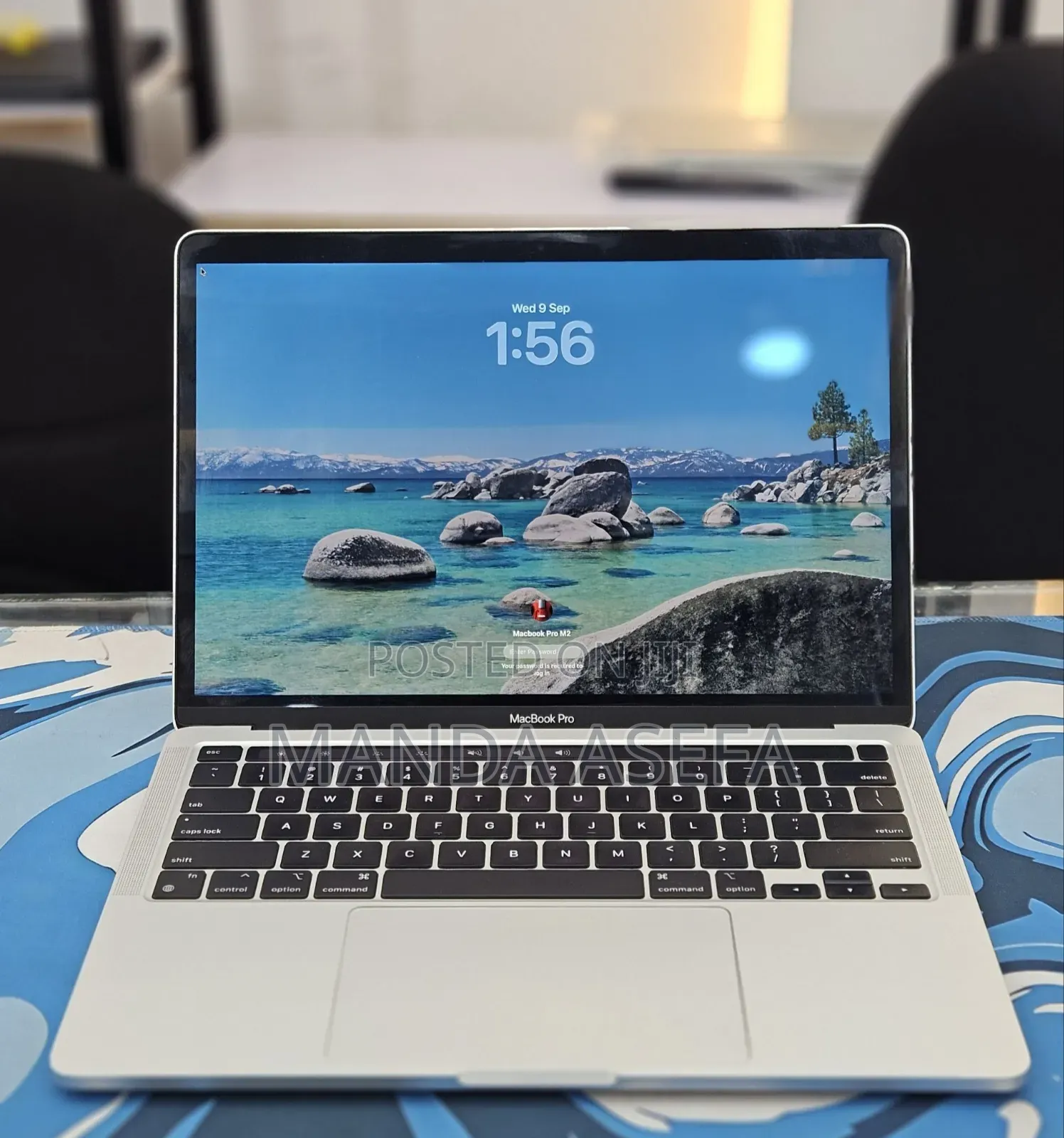 New Laptop Apple MacBook Pro 2022 M2 8GB Apple M2 SSD 256GB