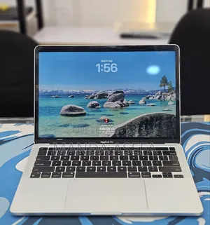 New Laptop Apple MacBook Pro 2022 M2 8GB Apple M2 SSD 256GB
