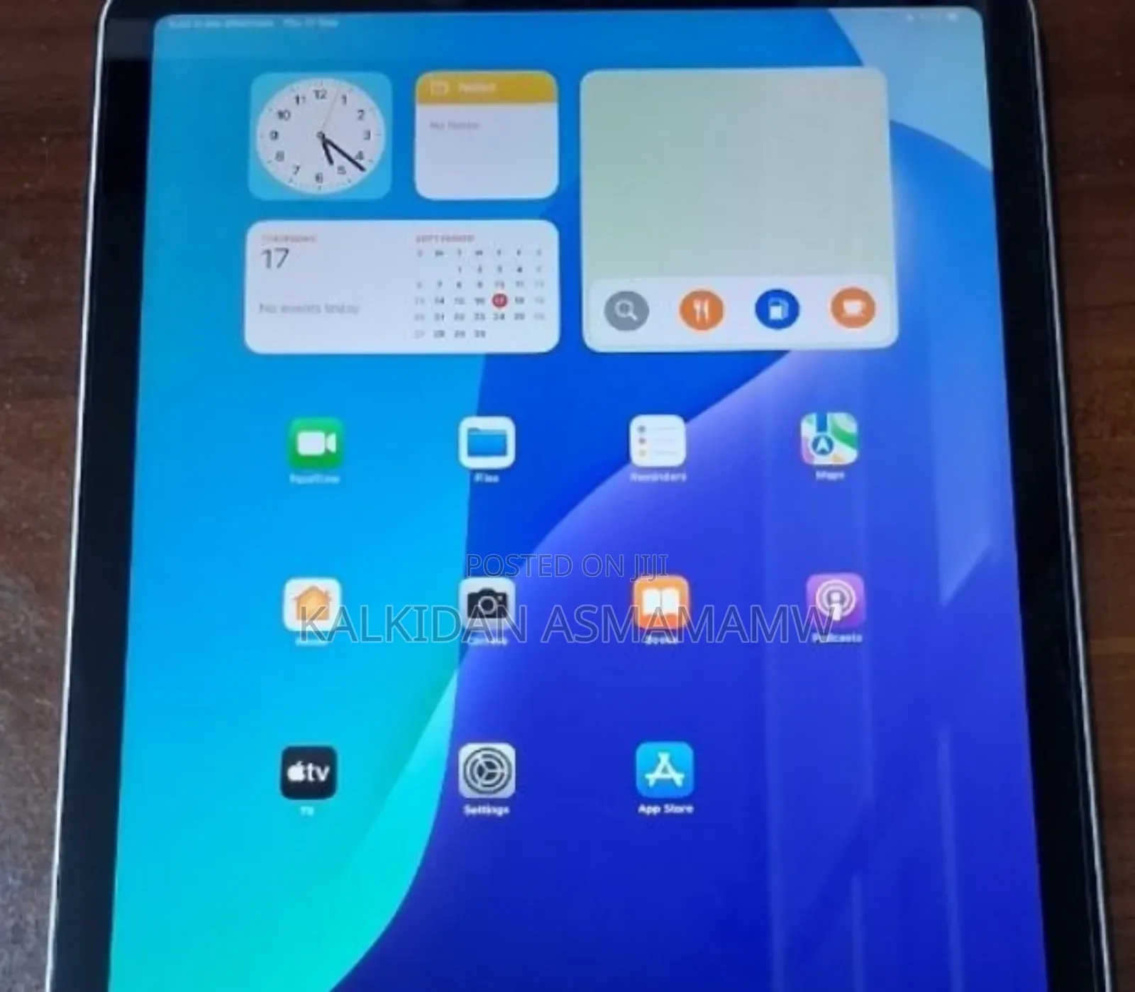 New Apple iPad Air 64 GB Silver