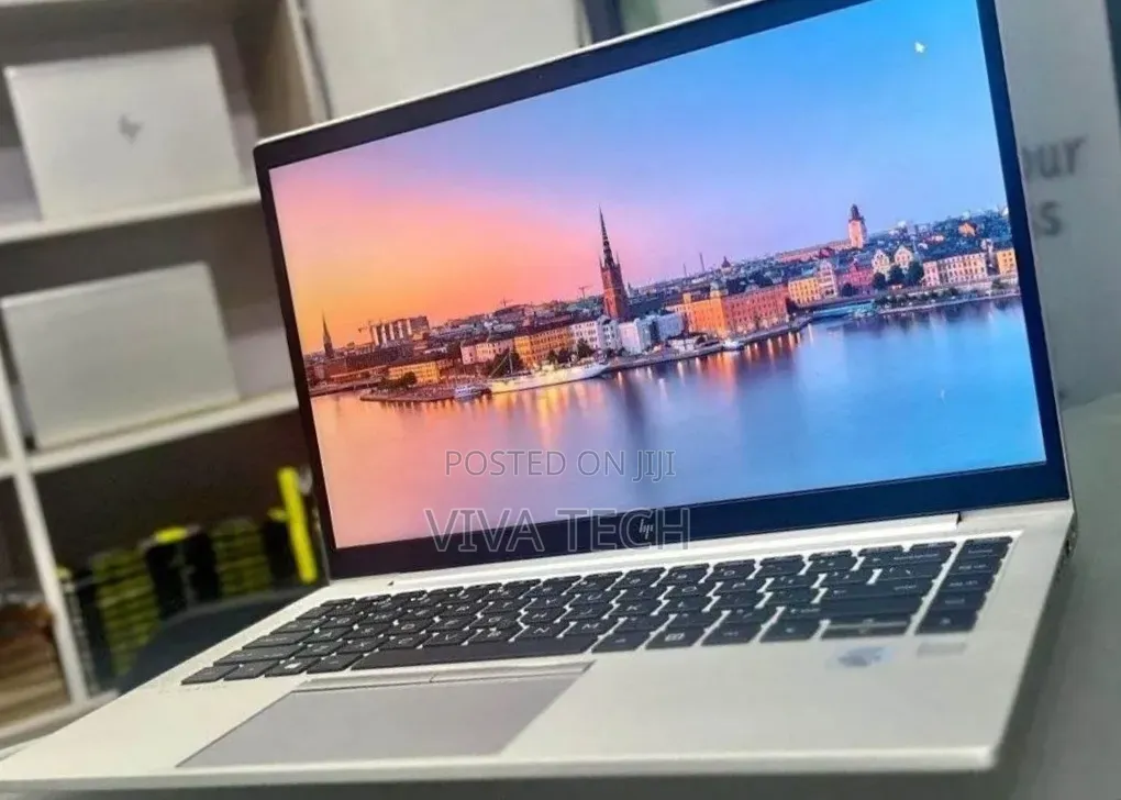 New Laptop HP EliteBook 840 G7 16GB Intel Core i7 SSD 512GB