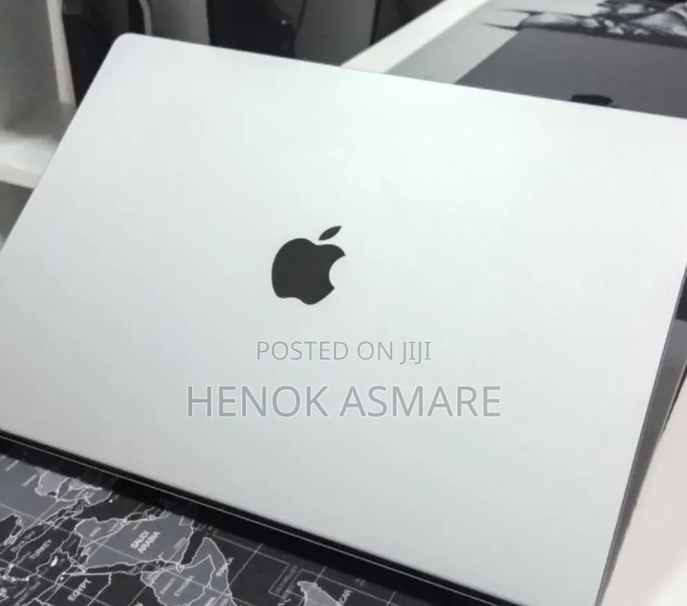 New Laptop Apple MacBook Pro 2024 M4 16GB Apple M4 SSD 512GB