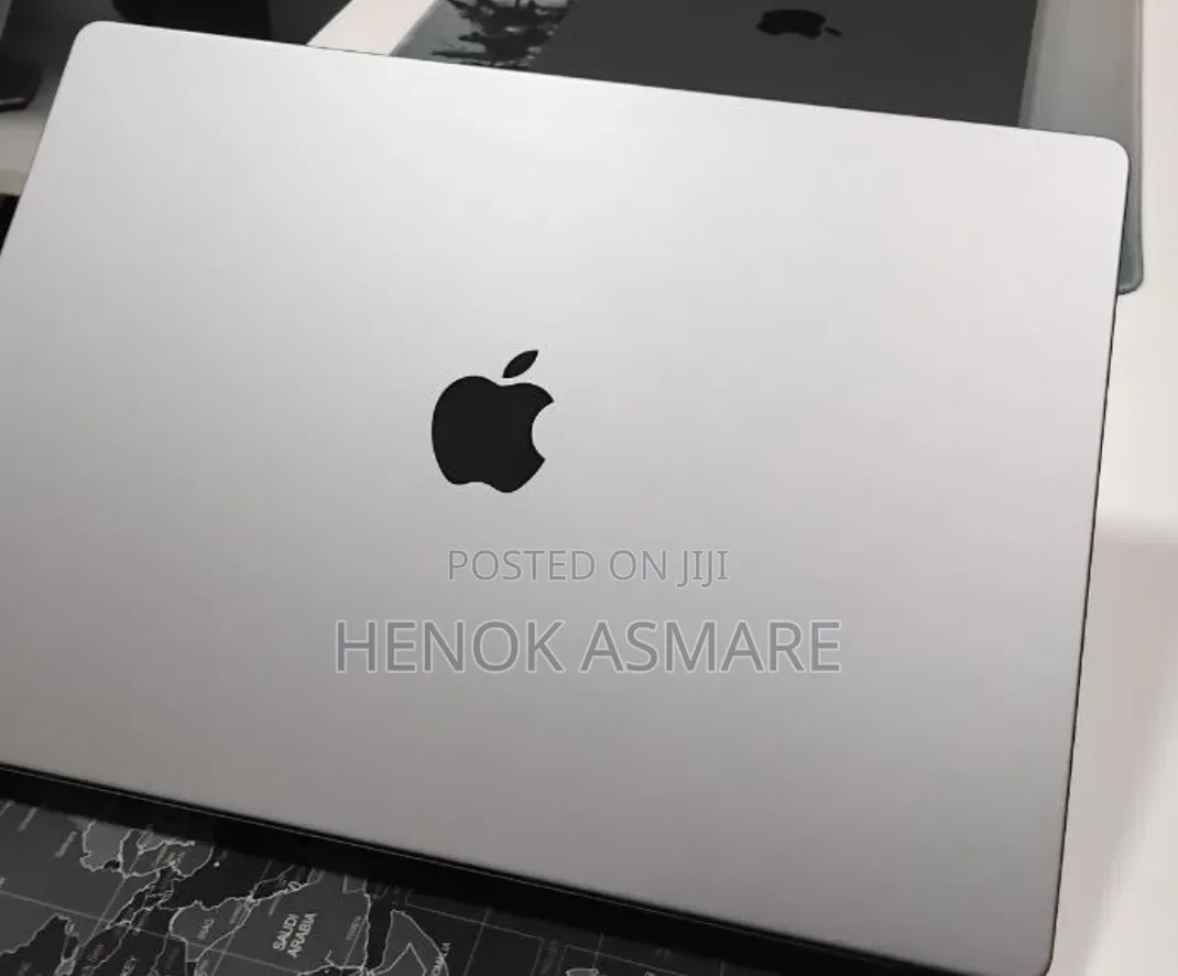 New Laptop Apple MacBook Pro 2024 M4 16GB Apple M4 SSD 512GB
