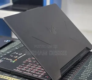 New Laptop Asus 16GB AMD Ryzen 7 SSD 512GB