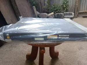 Huawei Series S5700-52x-PWR-Li-AC 48,Ports 4-Port POE+ 10GE Switch