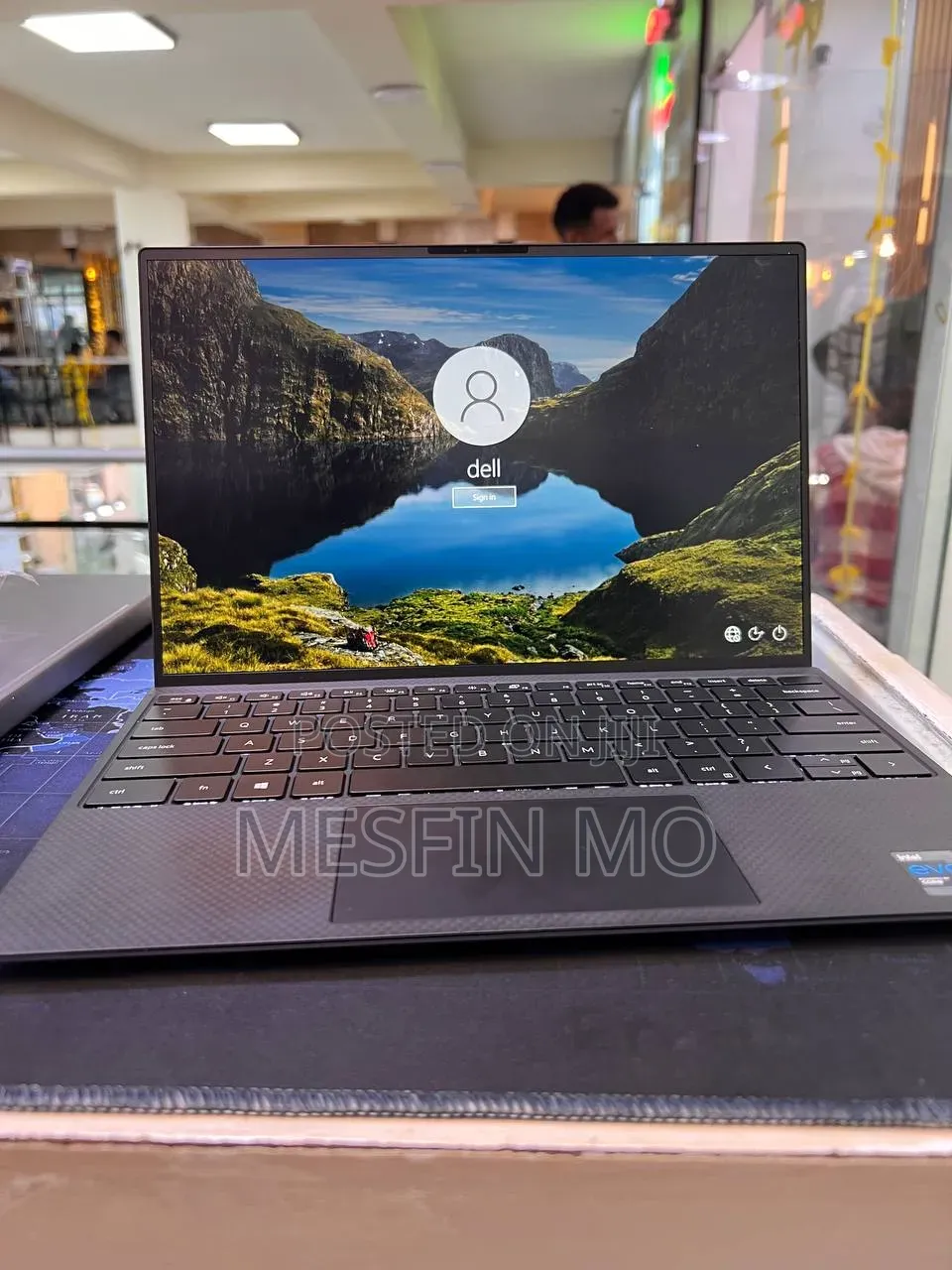 New Laptop Dell XPS 13 16GB Intel Core i7 SSD 512GB
