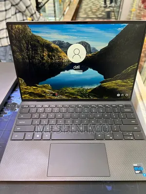 New Laptop Dell XPS 13 16GB Intel Core i7 SSD 512GB