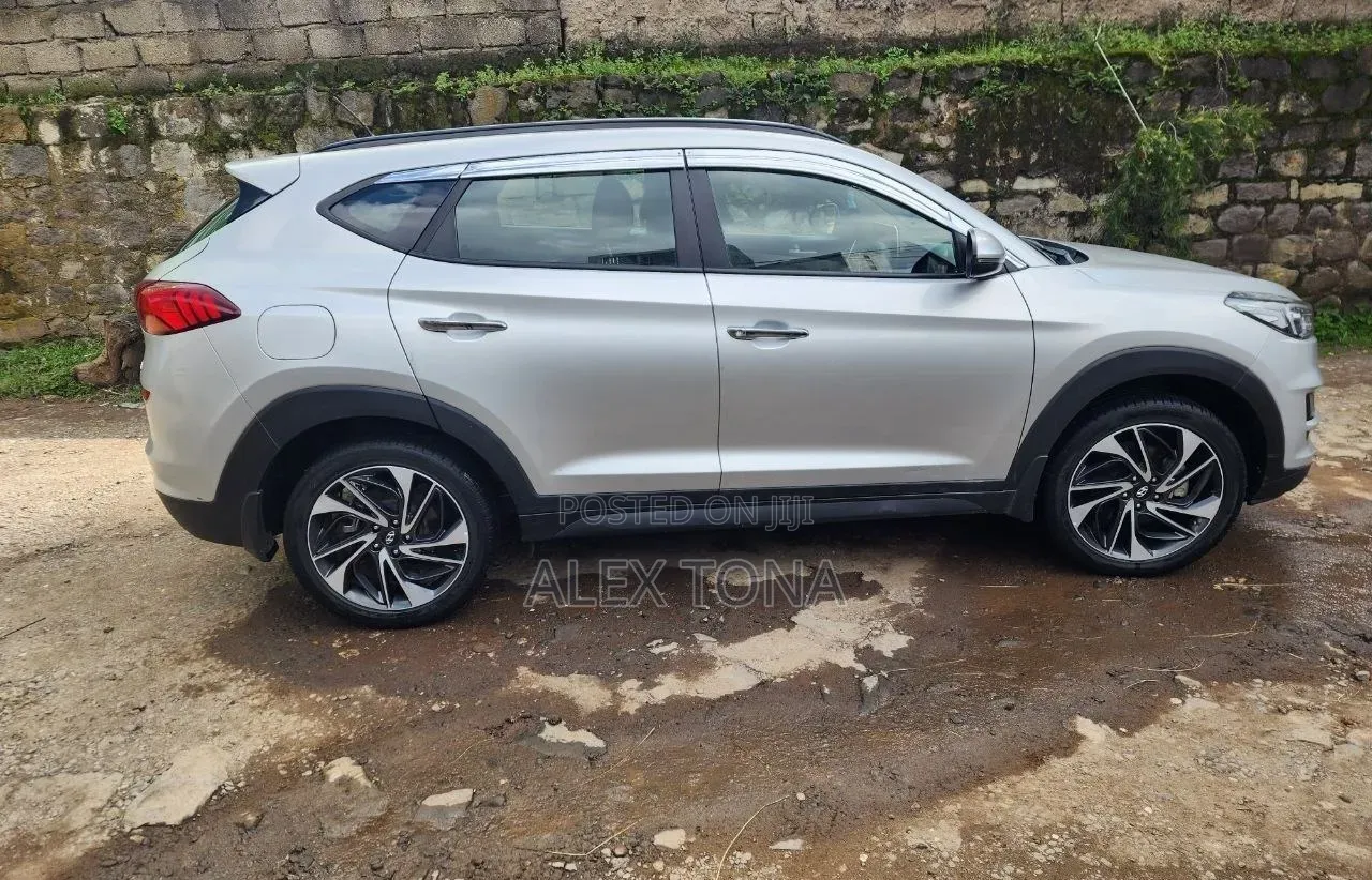 Hyundai Tucson 2020 Silver