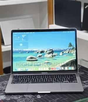 New Laptop Apple MacBook Pro 2021 M1 16GB Apple M1 Pro SSD 256GB