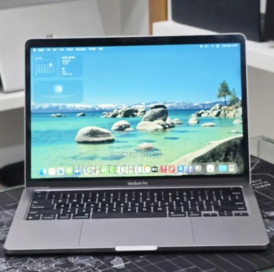 New Laptop Apple MacBook Pro 2021 M1 16GB Apple M1 Pro SSD 256GB
