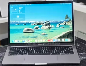 New Laptop Apple MacBook Pro 2022 M2 16GB Apple M2 SSD 256GB