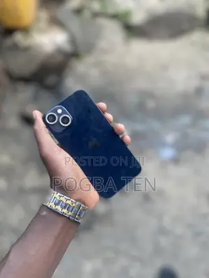 Apple iPhone 13 128 GB