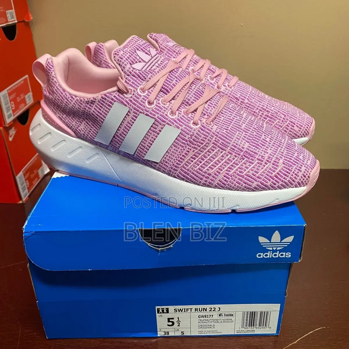 Brand New Adidas Swift Run Women’s Shoes – Size 38