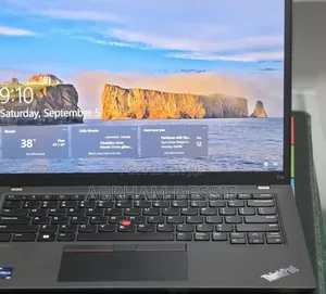 New Laptop Lenovo 16GB Intel Core i7 SSD 512GB