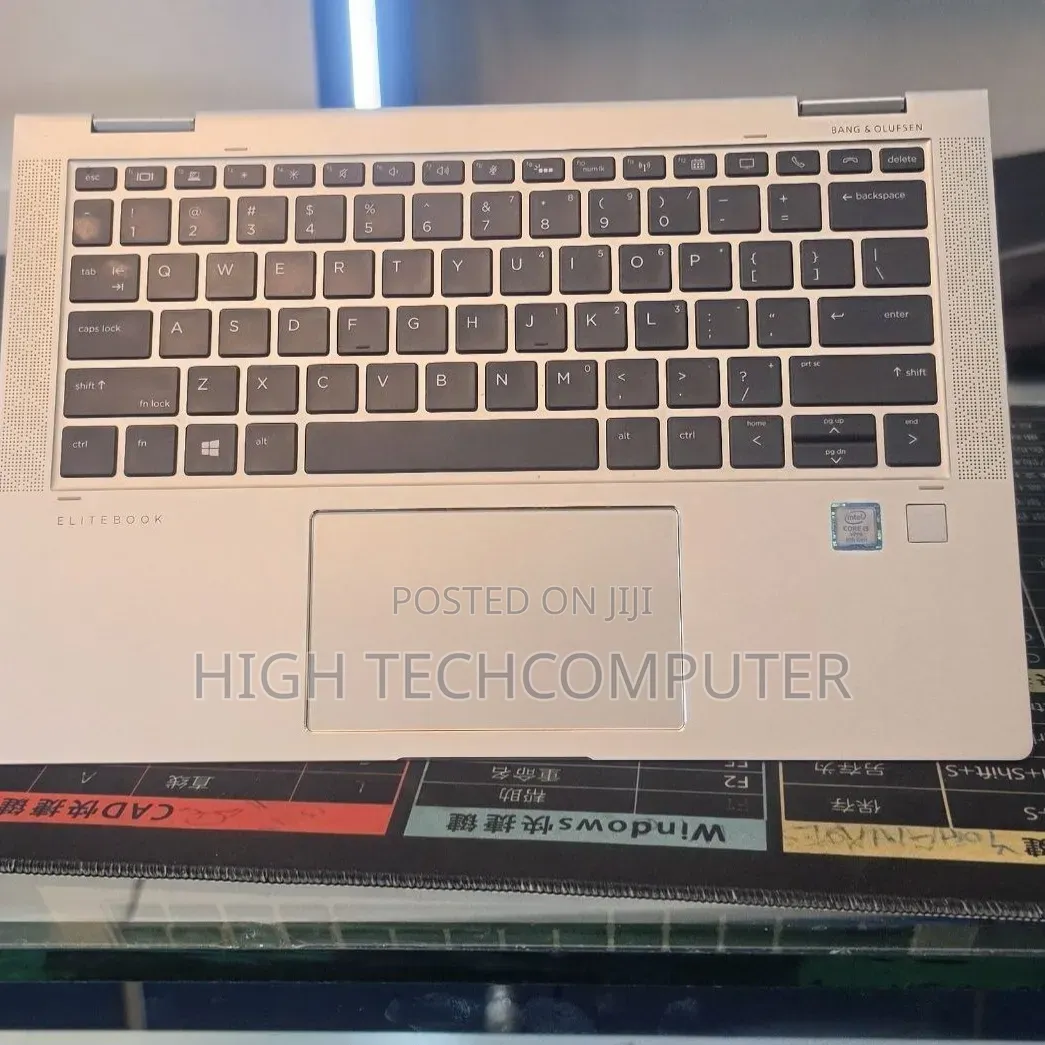 New Laptop HP EliteBook 1030 8GB Intel Core i5 SSD 512GB