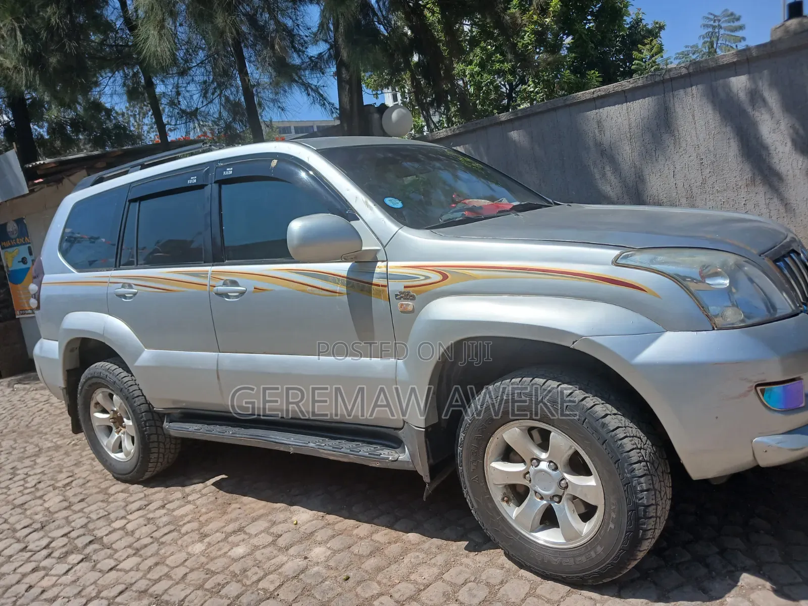 Toyota Land Cruiser 2005 Silver