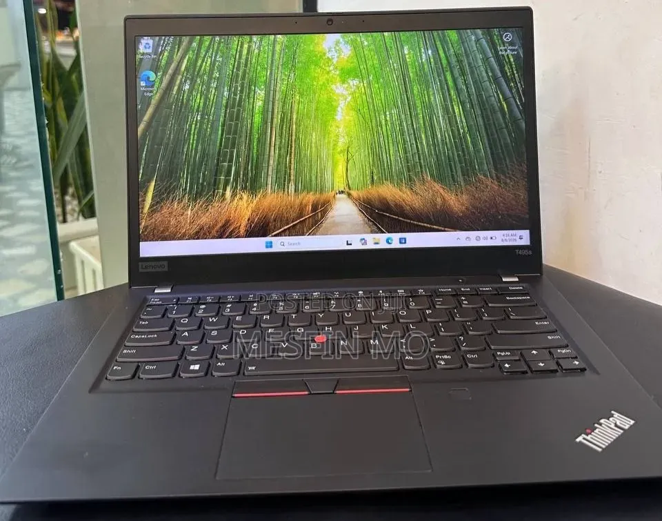 New Laptop Lenovo ThinkPad t495s 16GB AMD Ryzen 7 SSD 512GB