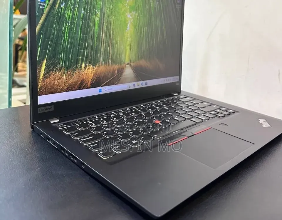 New Laptop Lenovo ThinkPad t495s 16GB AMD Ryzen 7 SSD 512GB