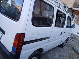Suzuki Eeco 2024 White