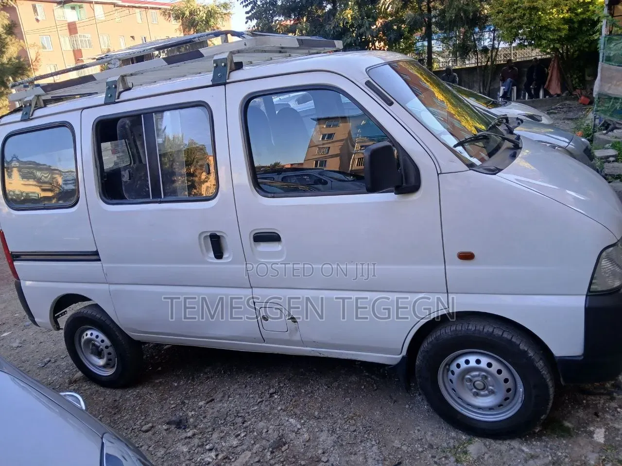 Suzuki Eeco 2024 White