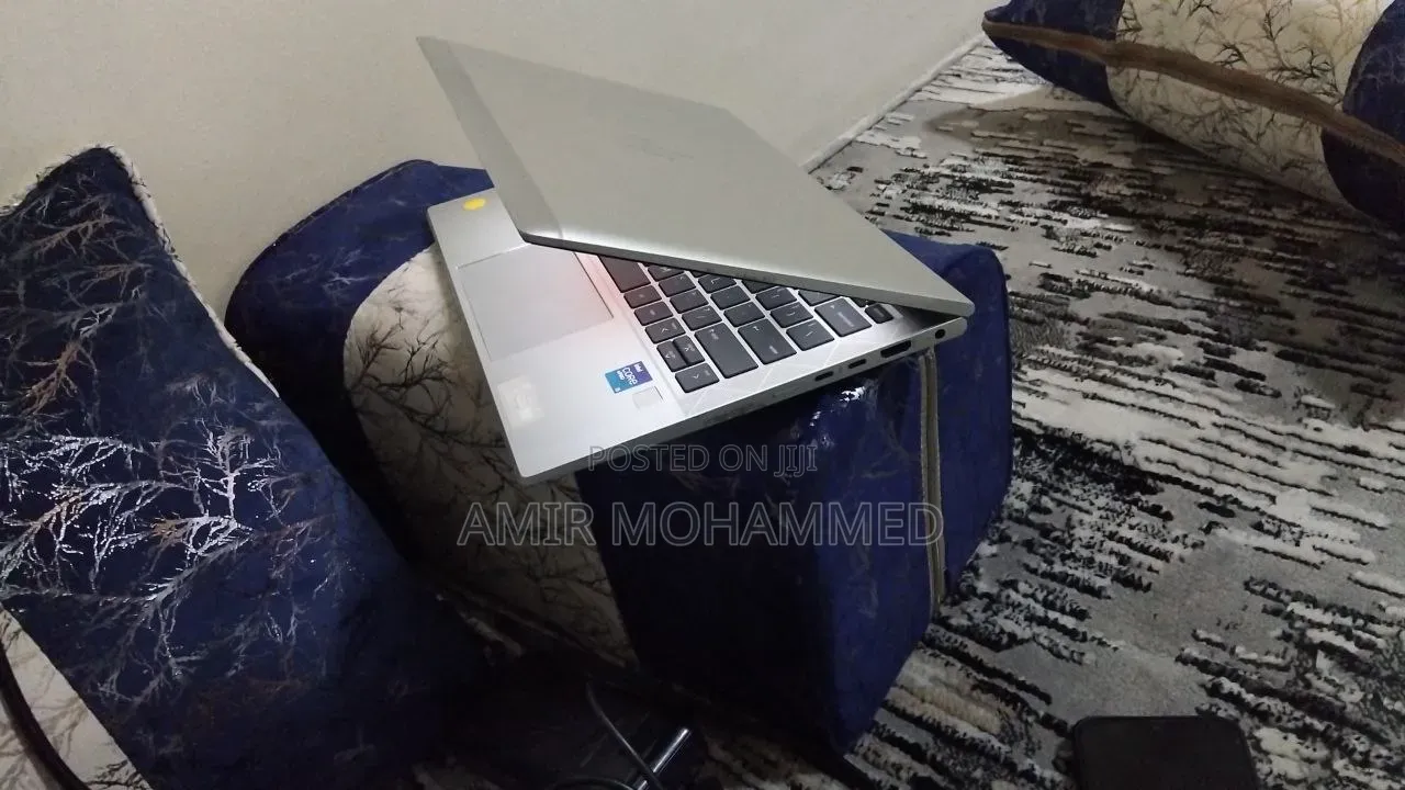 New Laptop HP EliteBook 840 16GB Intel Core i5 SSD 512GB