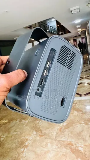 4K Smart LED Projector Android 11 – WiFi 6 & Bluetooth 5.0