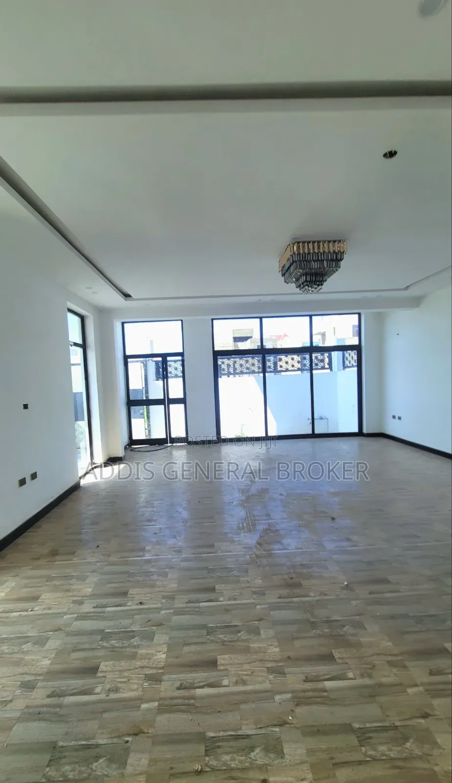 6bdrm House in Bulbula, Bole for sale