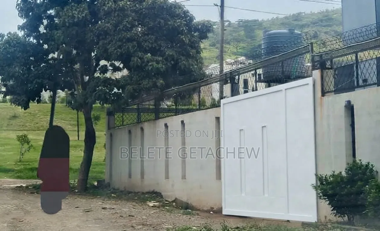 3bdrm Villa in Lebu, Villa House, Nifas Silk-Lafto for sale