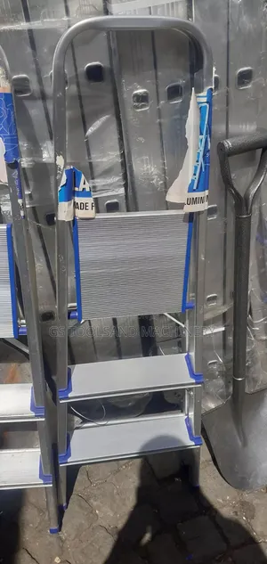 Telescopic Aluminum Ladder Extension Ladder