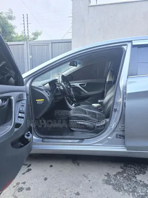 Hyundai Avante 2015 Gray