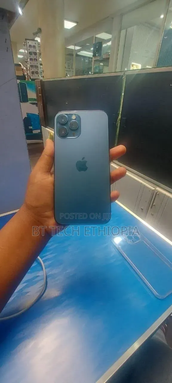 New Apple iPhone 12 Pro Max 128 GB Blue