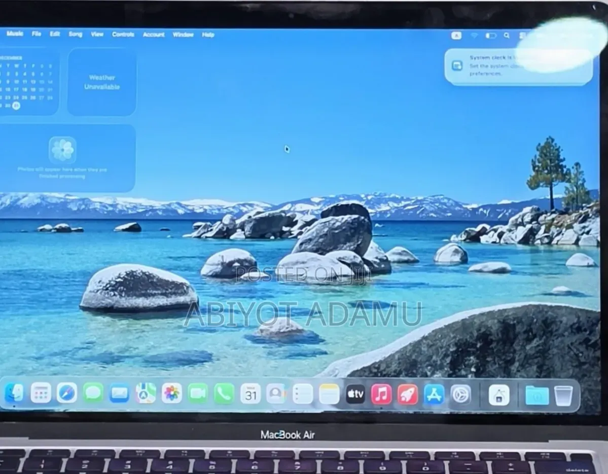 New Laptop Apple MacBook Air 2020 M1 8GB Apple M1 SSD 256GB