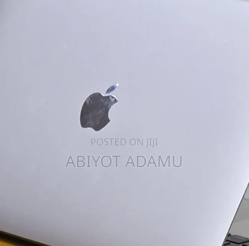 New Laptop Apple MacBook Air 2020 M1 8GB Apple M1 SSD 256GB