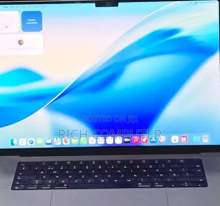 New Laptop Apple MacBook Pro 2021 M1 Max 32GB Apple M1 Max SSD 512GB