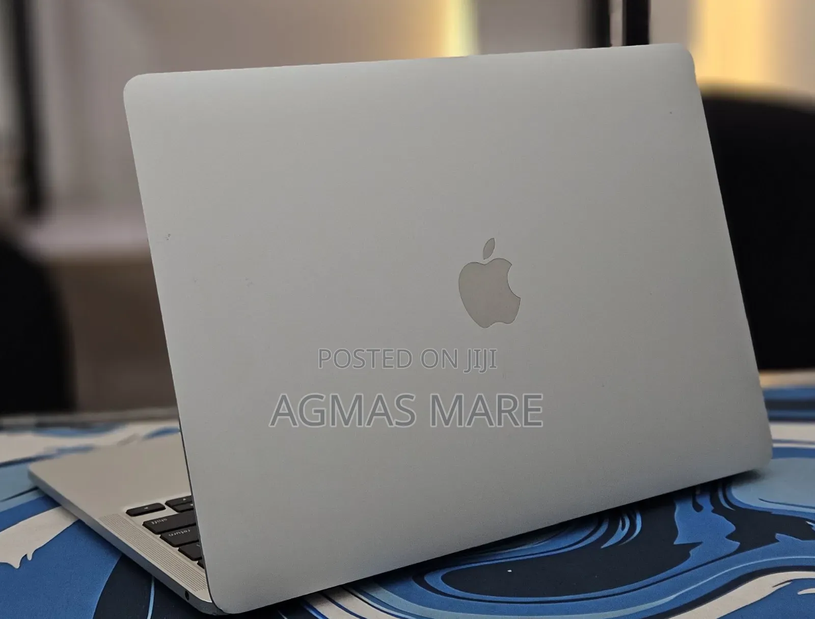 New Laptop Apple MacBook Pro 2022 M2 8GB Apple M2 SSD 256GB
