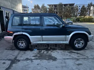 Suzuki Vitara 1995