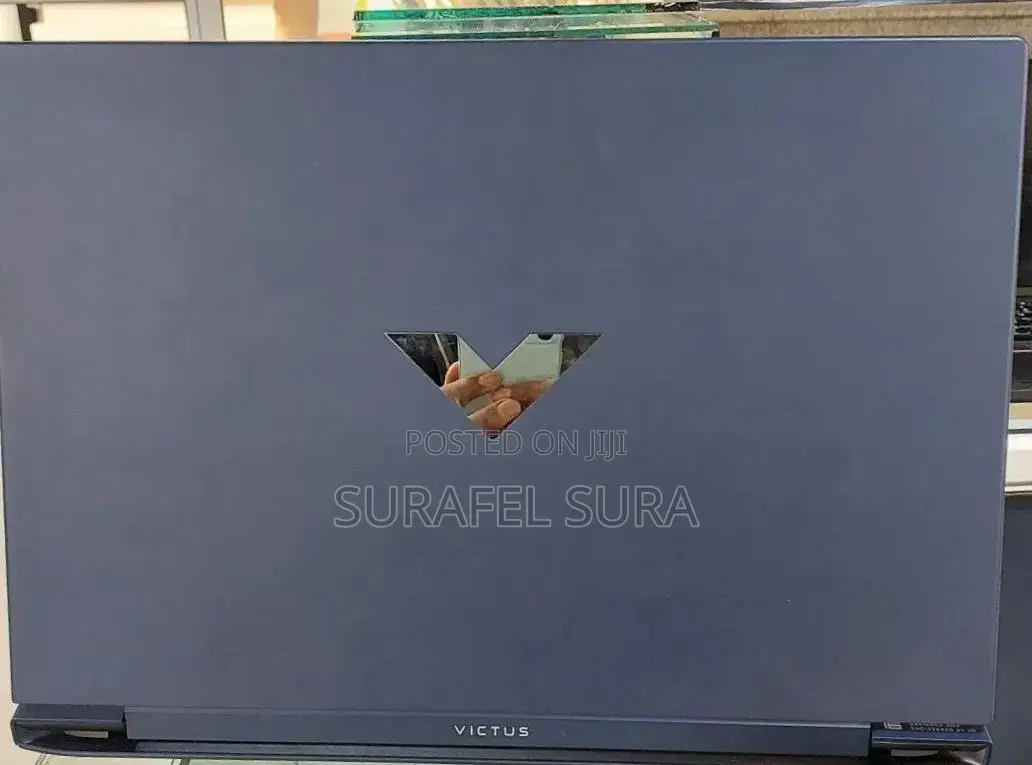 New Laptop HP Victus 16 8GB AMD Ryzen 7 SSD 1T