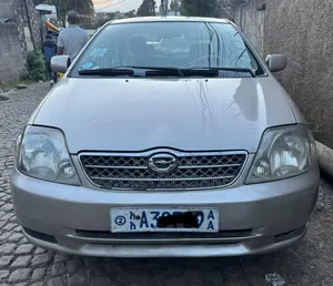 Toyota Corolla 2001 Gold