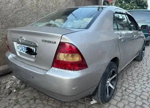 Toyota Corolla 2001 Gold