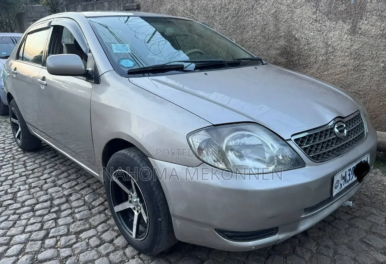 Toyota Corolla 2001 Gold